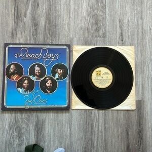 THE BEACH BOYS 15 Big Ones vintage 1976 Warner Bros Records vinyl Lp album. 12”
